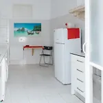 Daniela's 302