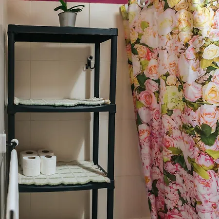 Daniela's 302 Πανσιόν *