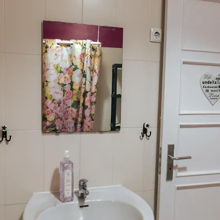 Daniela's 302 * Lisboa