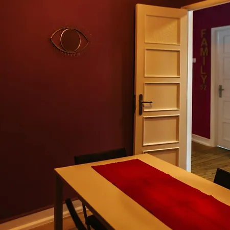 Daniela's 302 Πανσιόν *